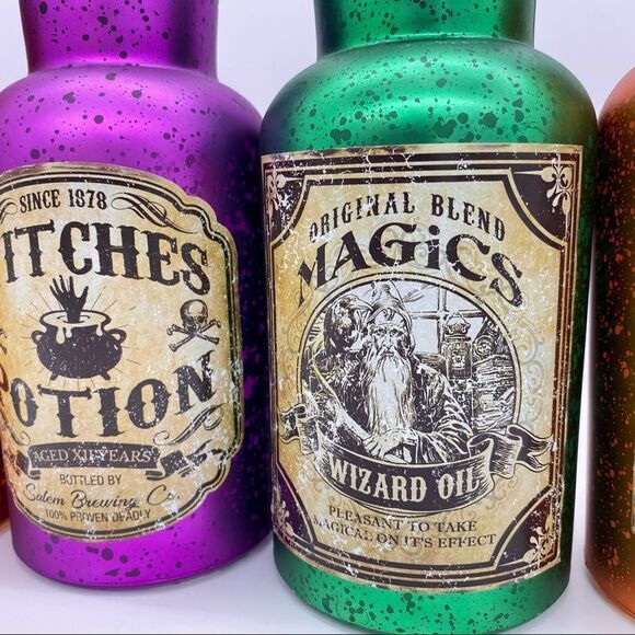 Halloween Collectible Decorative Glass Potion Bottles Set Of 4 NEW - Picture 3 of 9